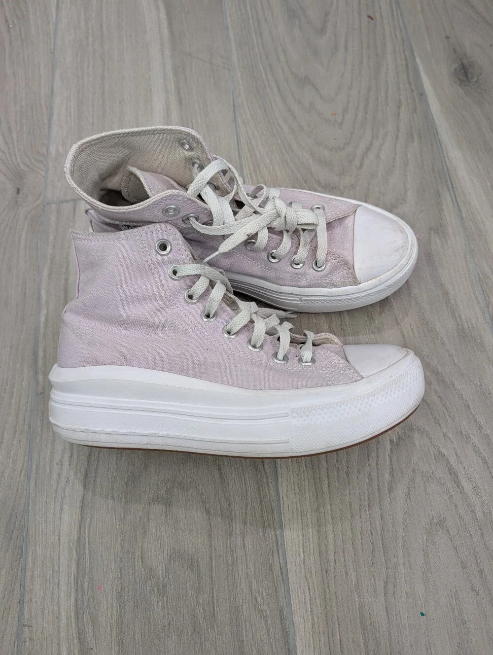 Chuck Taylor Move Platform Sneakers Size 8